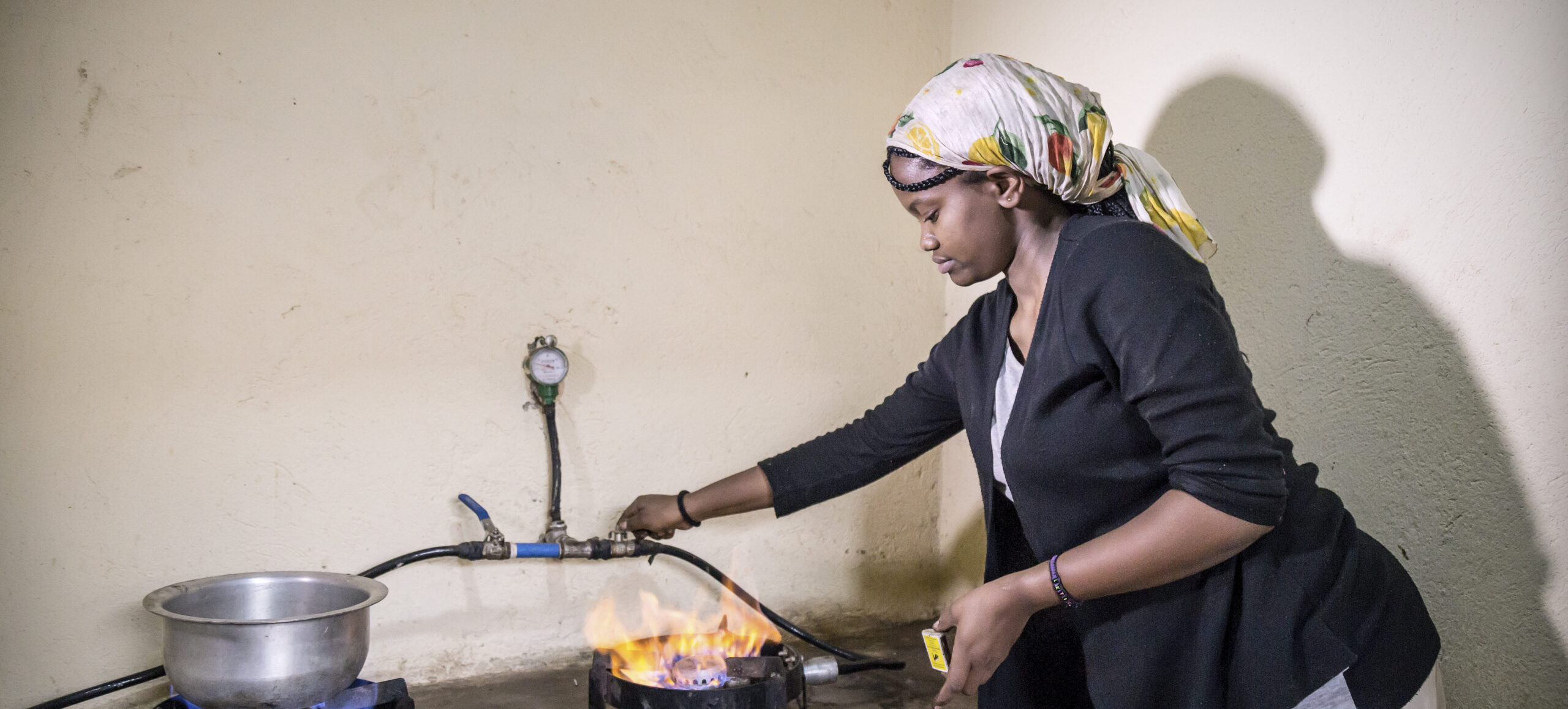 Hivos partners in first global cooking campaign: Clean Cooking Is..