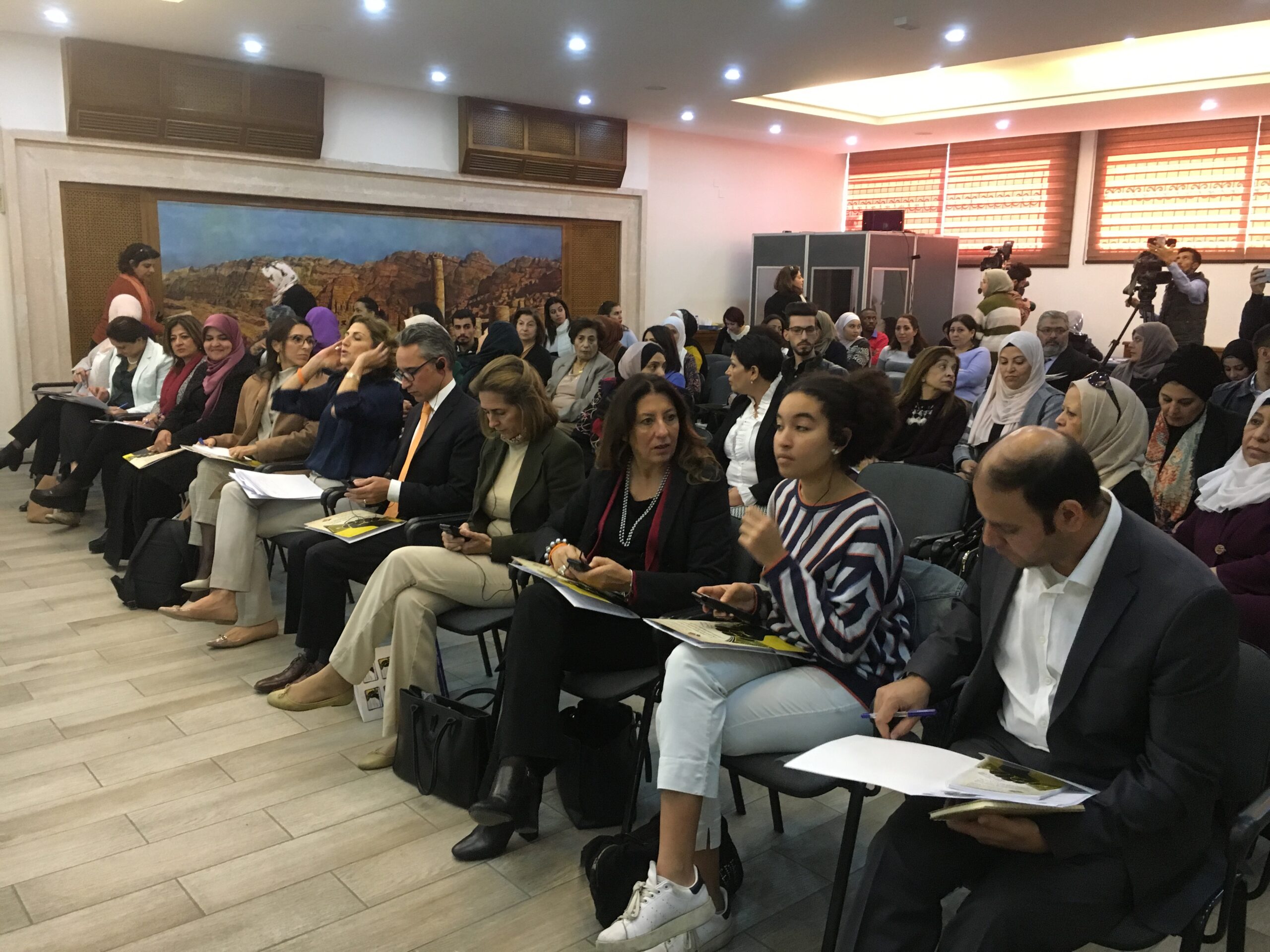 16 Days Campaign in Jordan… Breaking the Silence on Economic Violence